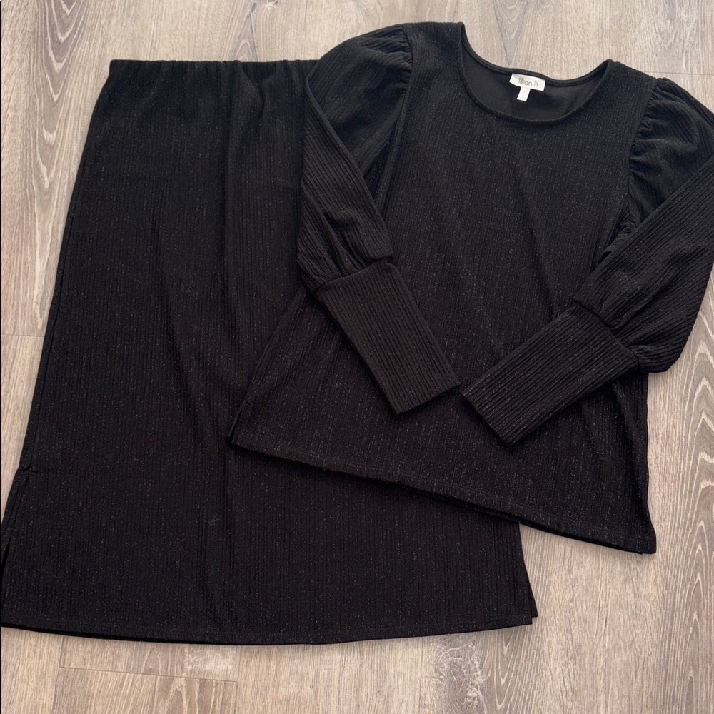 Jillian N Elegant Black Shimming Blouse & Skirt Set